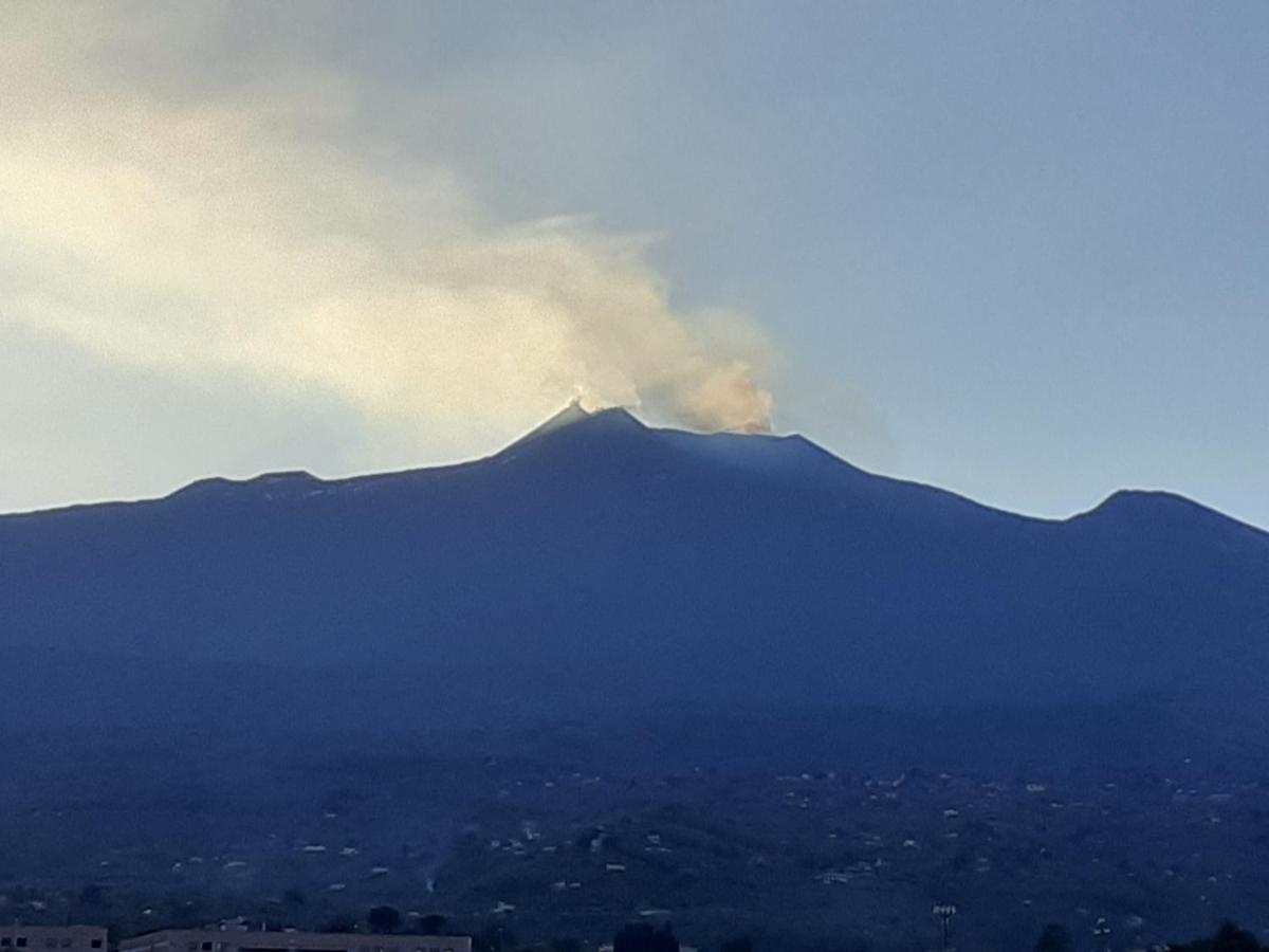 Appartamento Casa Rosario Riposto Esterno foto